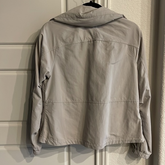 Lululemon Jacket - Picture 4 of 4